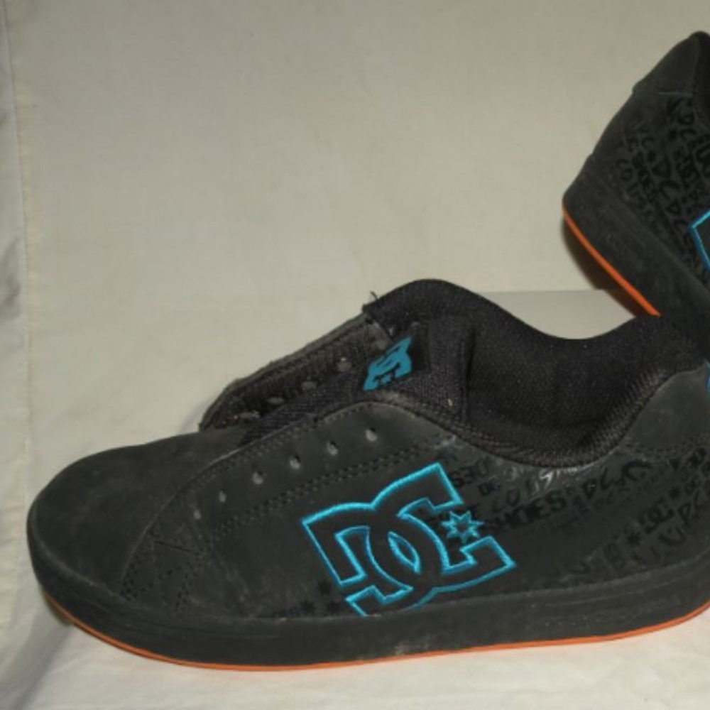 DC Shoe Co USA Youth